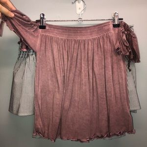 American Eagle off the shoulder top